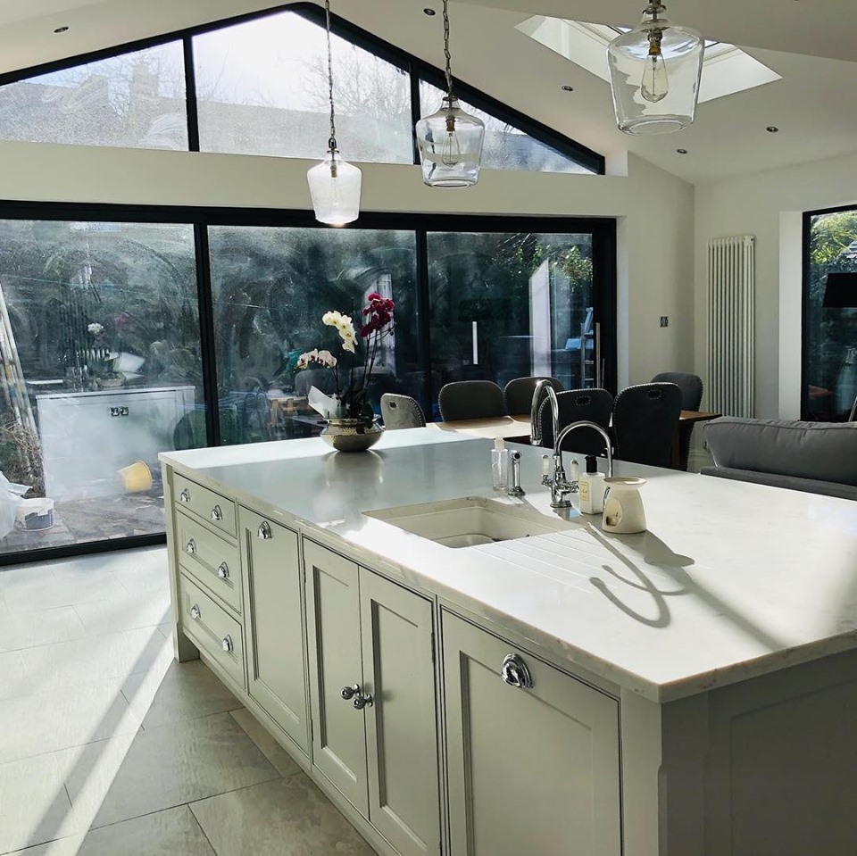 73446225_2661222043936071_59301528283906048_n