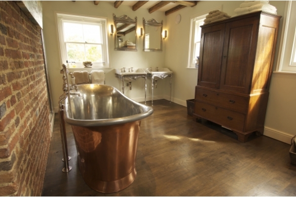 chadder-copper-bath-copper-tub-luxury-bathroom-luxury-bath-chadder-and-co-chadder-bath-copper-tub