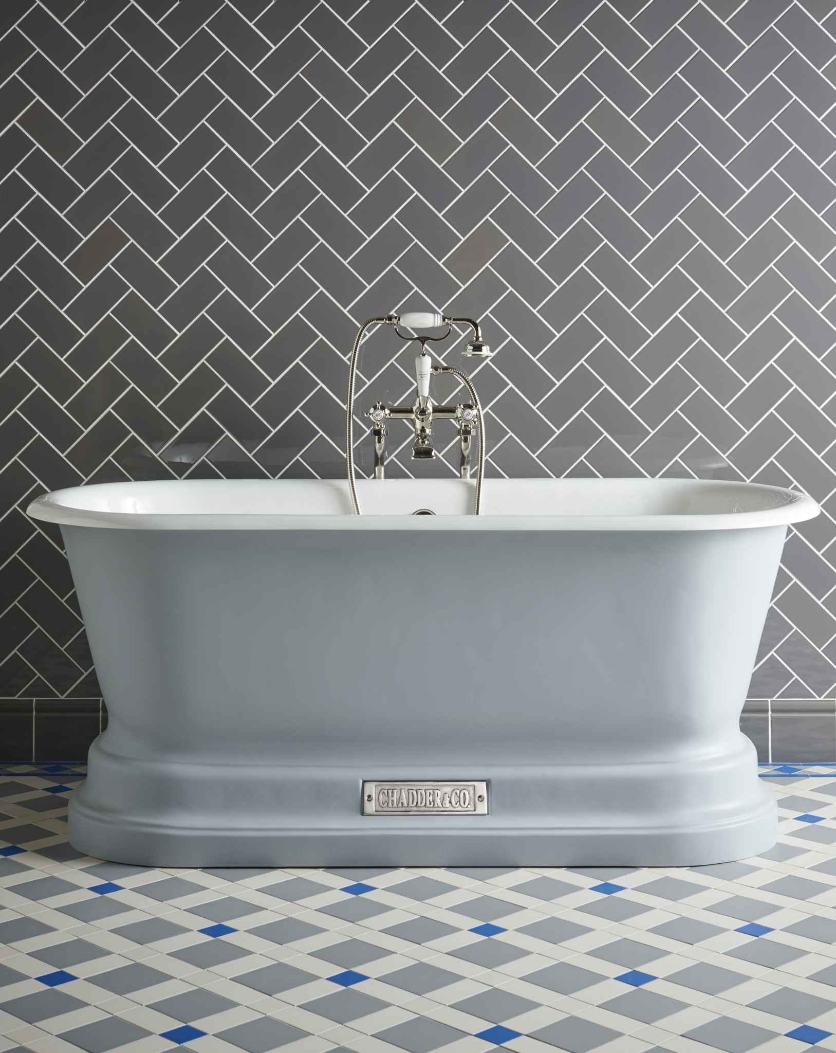luxury-bathroom-chadder-bath-nickel-tap-blue-bath-tub-floor-tile-wall-tile-brassware-london-tiles-chadder-and-co-